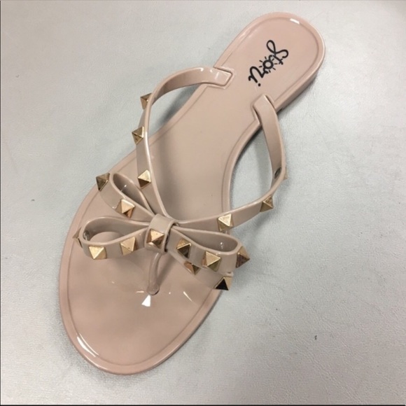 Stori Shoes - Super cute Studded Sandal